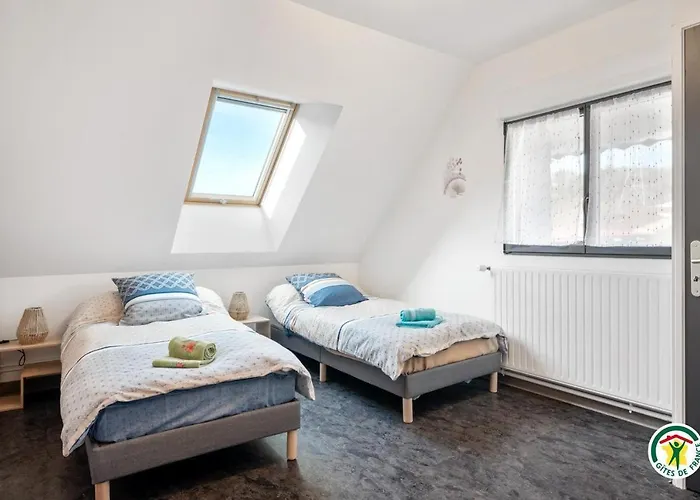 Gite Gites De France - Aux Oies Marques